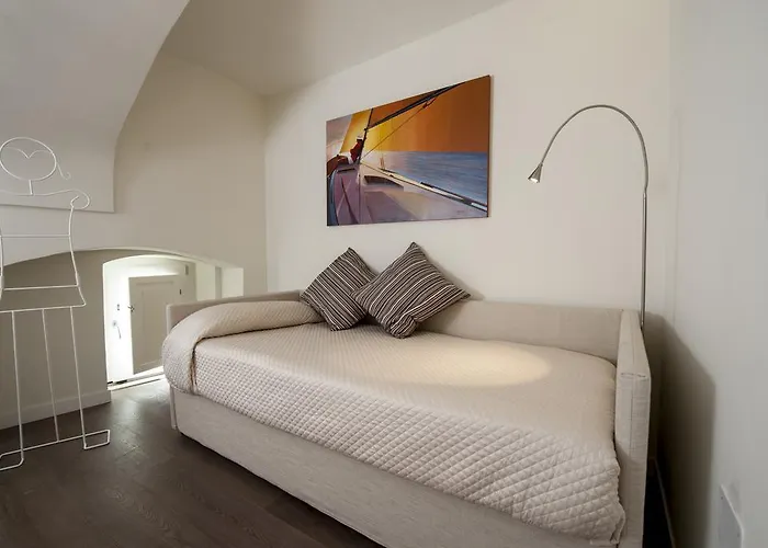 Edificio 15 House Elite 4*