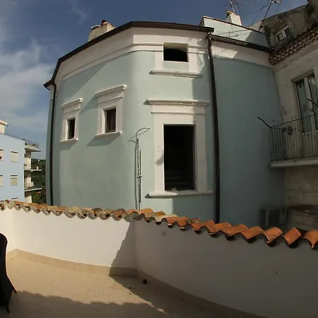 Edificio 15 House Elite 4* Роди-Гарганико