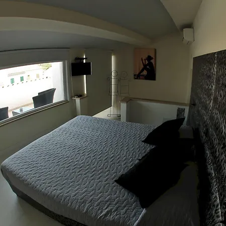 Edificio 15 House Elite 4* Роди-Гарганико